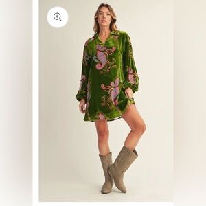 JODIFL Women’s Green Velvet Hot Pink Paisley Dress Size Large NWOT